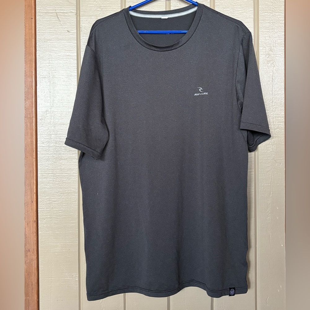 Rip curl tshirt